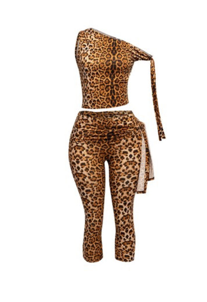 Leopard 2 piece set