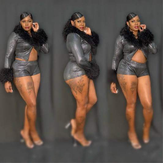 Fuzzy two piece set